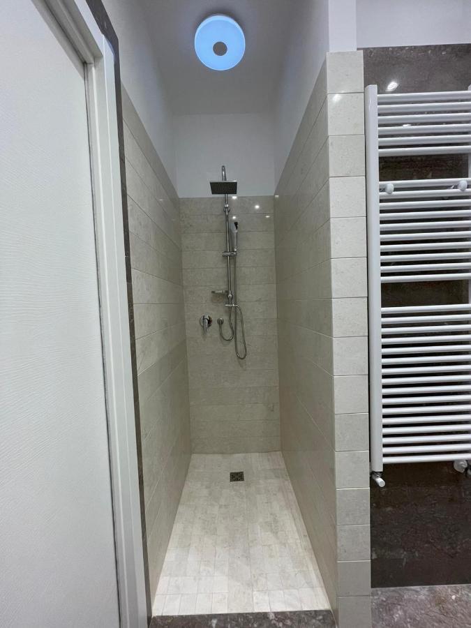 Suite 55 In Centro Trani Eksteriør billede